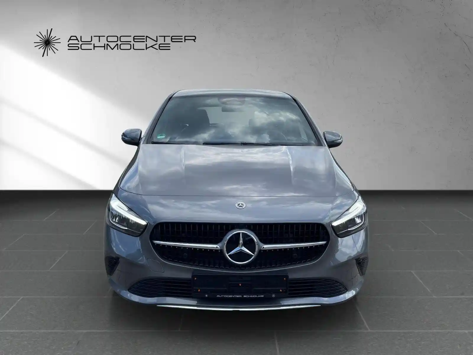 Mercedes-Benz B 200