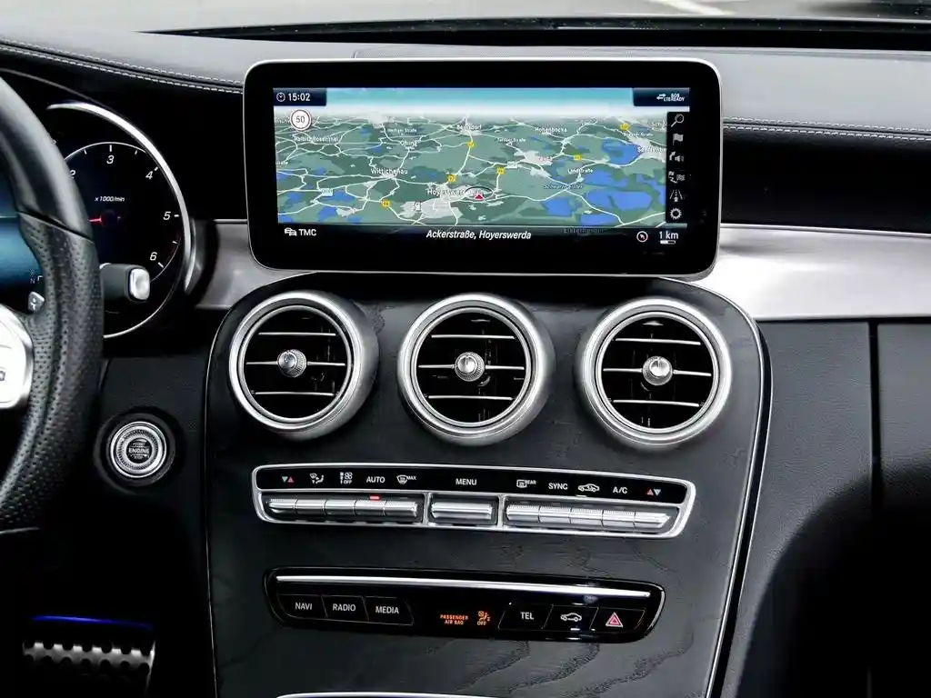Mercedes-Benz C 300
