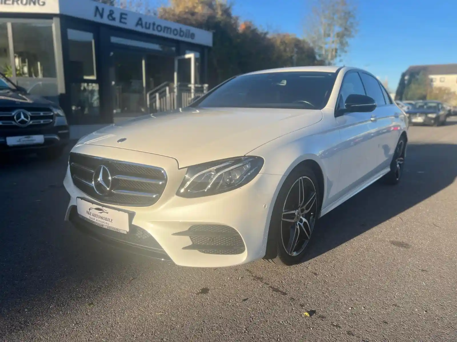 Mercedes-Benz E 220
