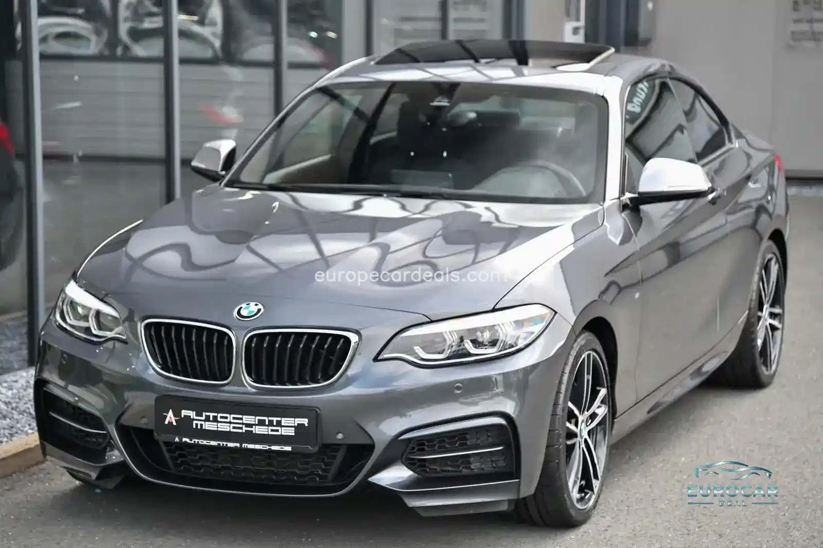 BMW M240i