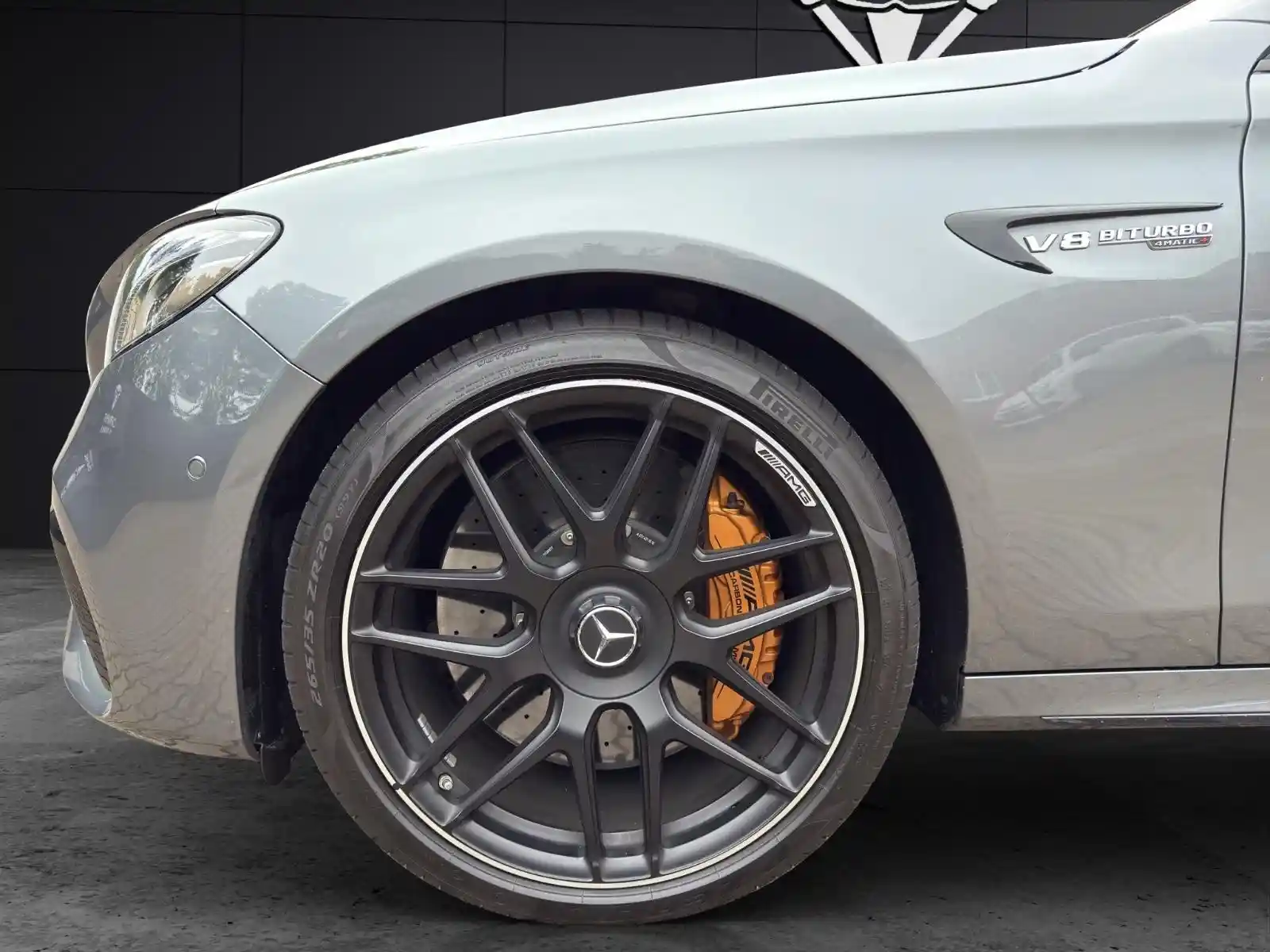 Mercedes-Benz E 63 AMG