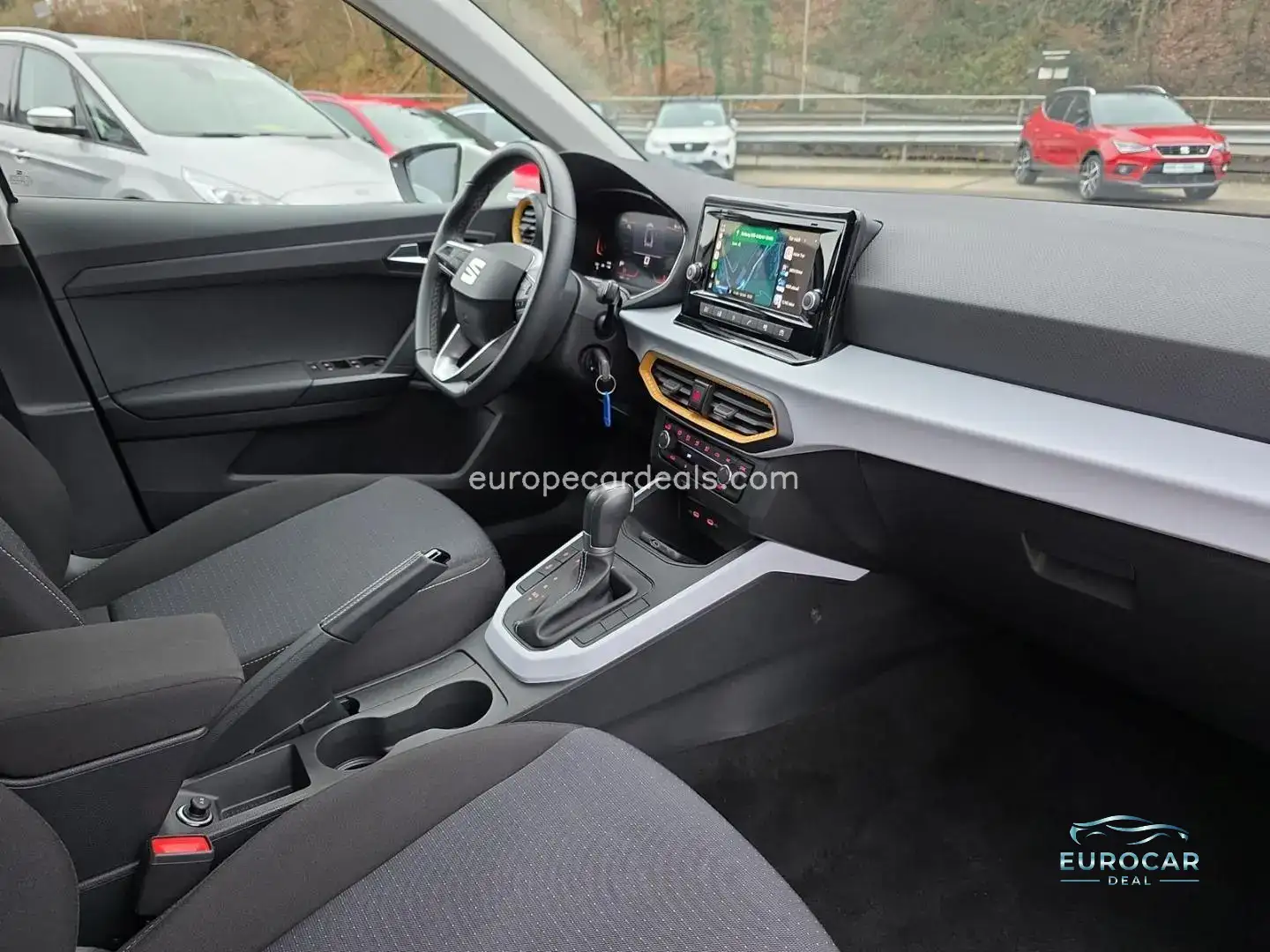 Seat Arona