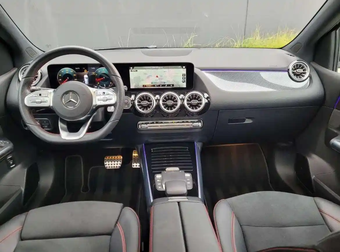 Mercedes-Benz B 250