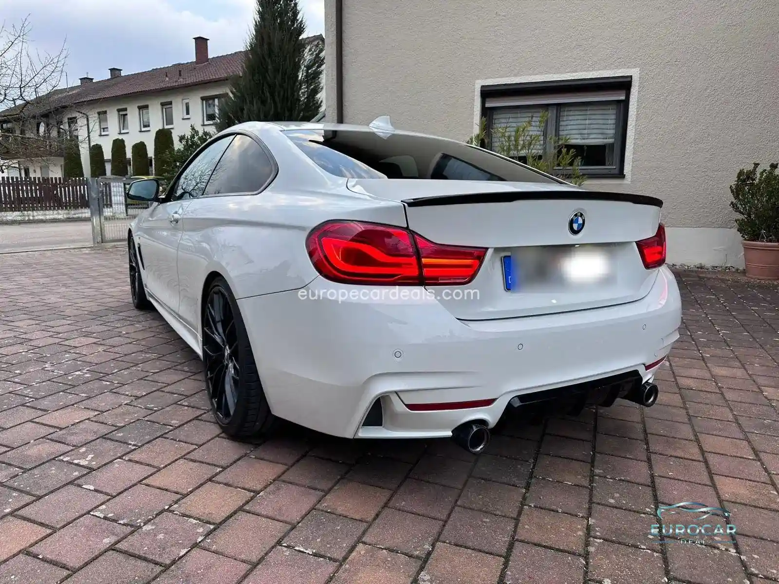 BMW 324
