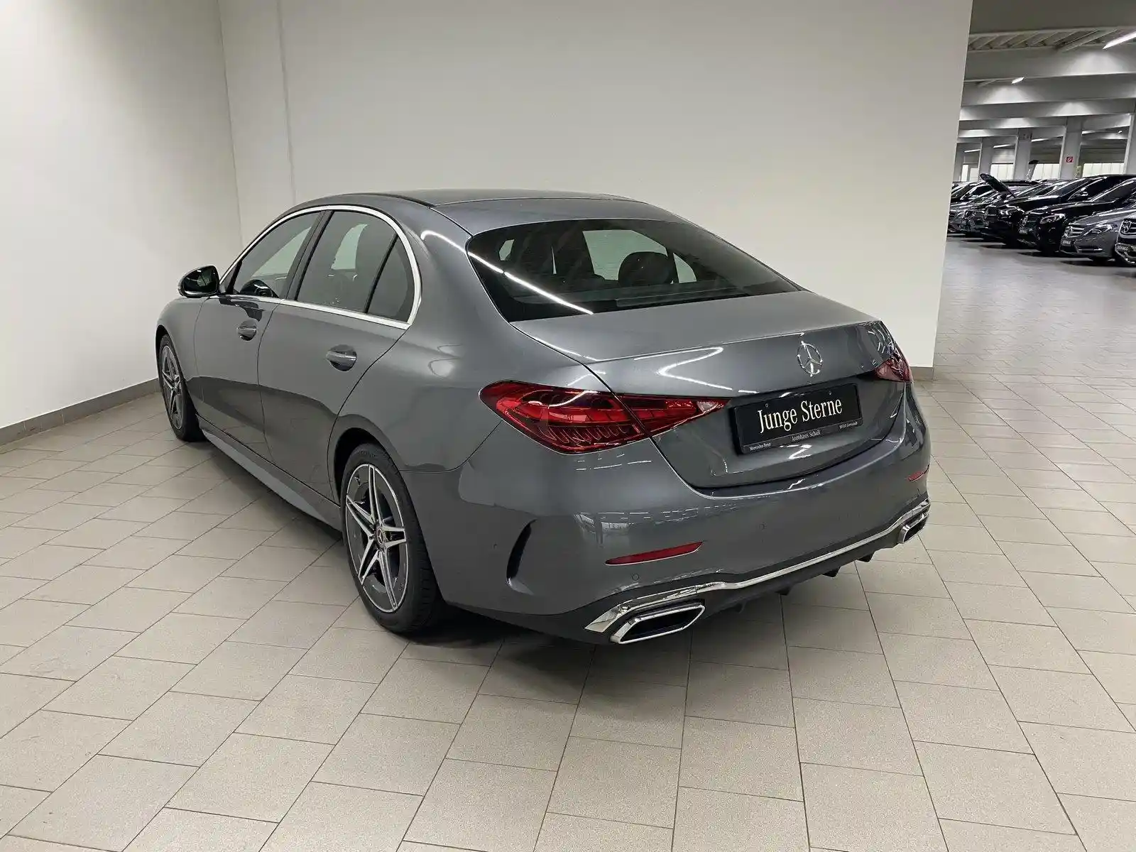 Mercedes-Benz C 180