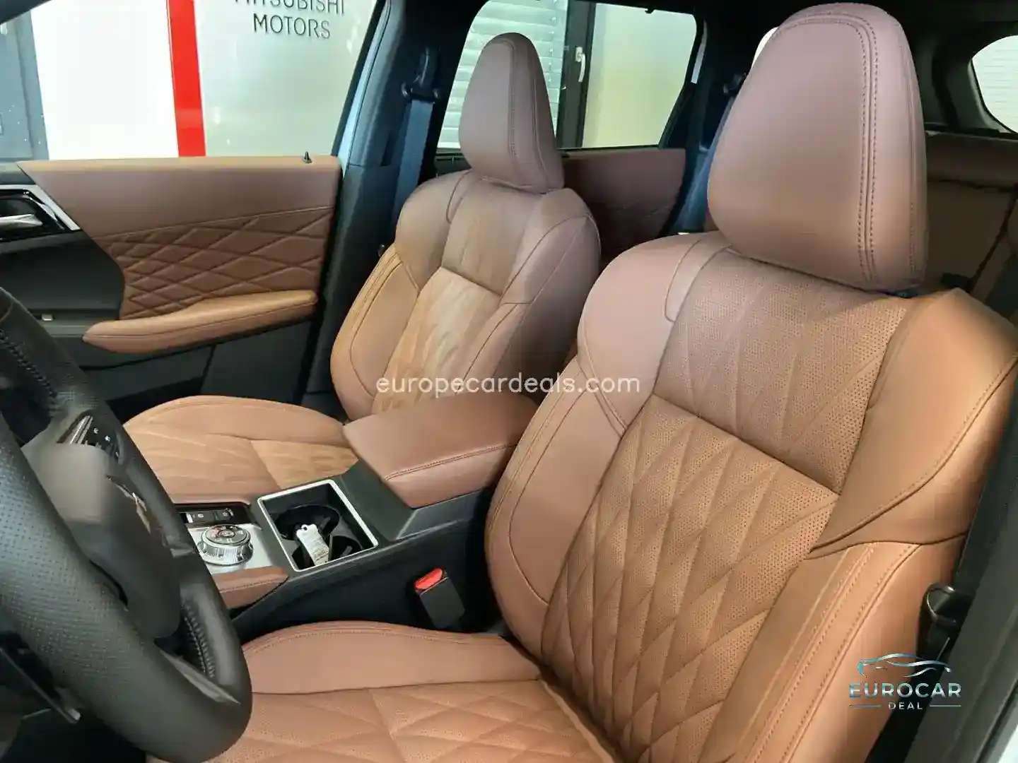 Mitsubishi Plug-in Hybrid Outlander