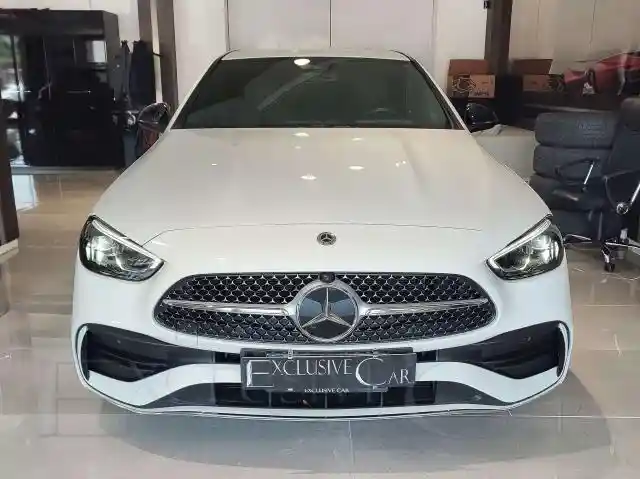 Mercedes-Benz C 300