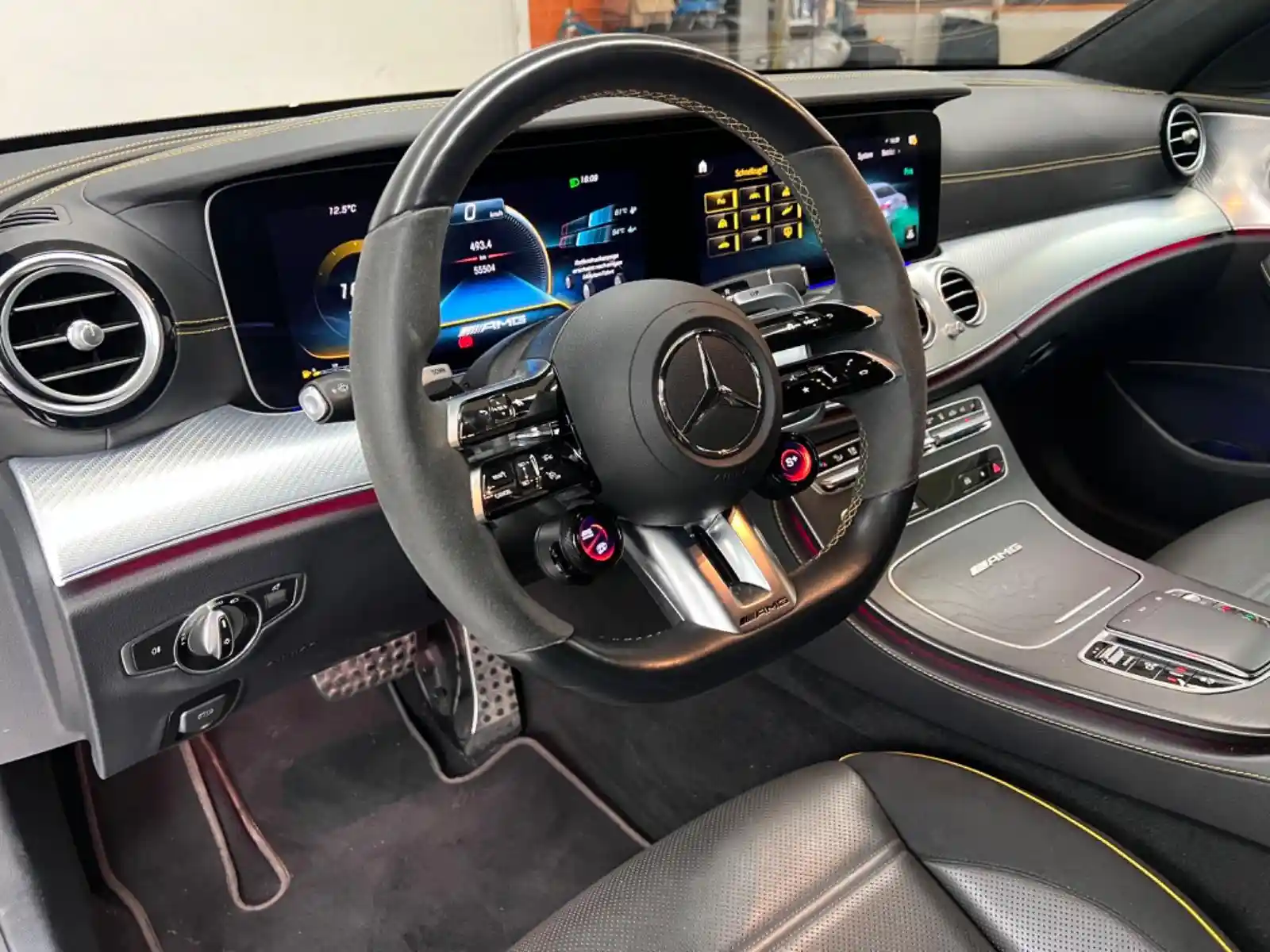 Mercedes-Benz E 63 AMG
