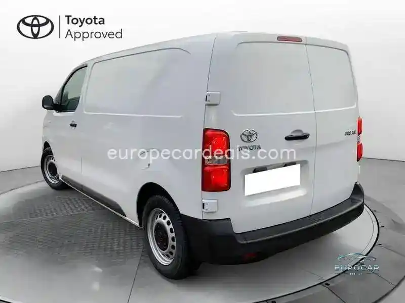 Toyota Proace (Verso)