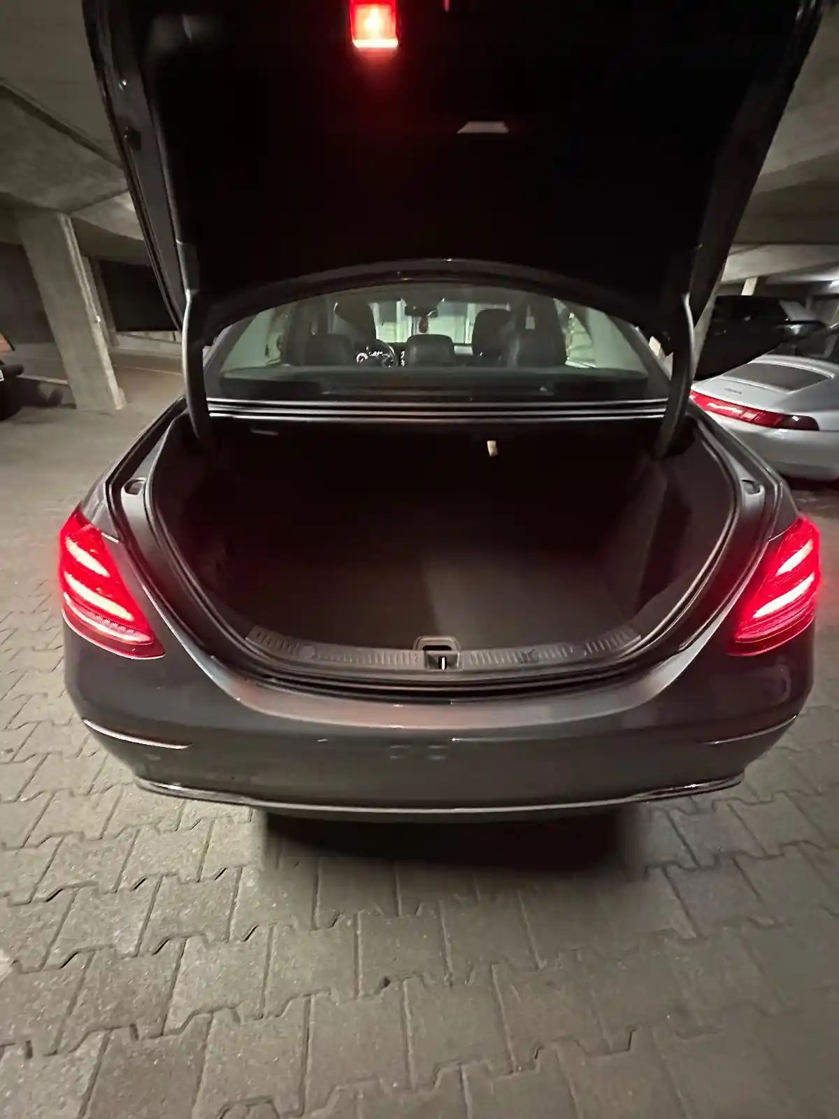 Mercedes-Benz E 250