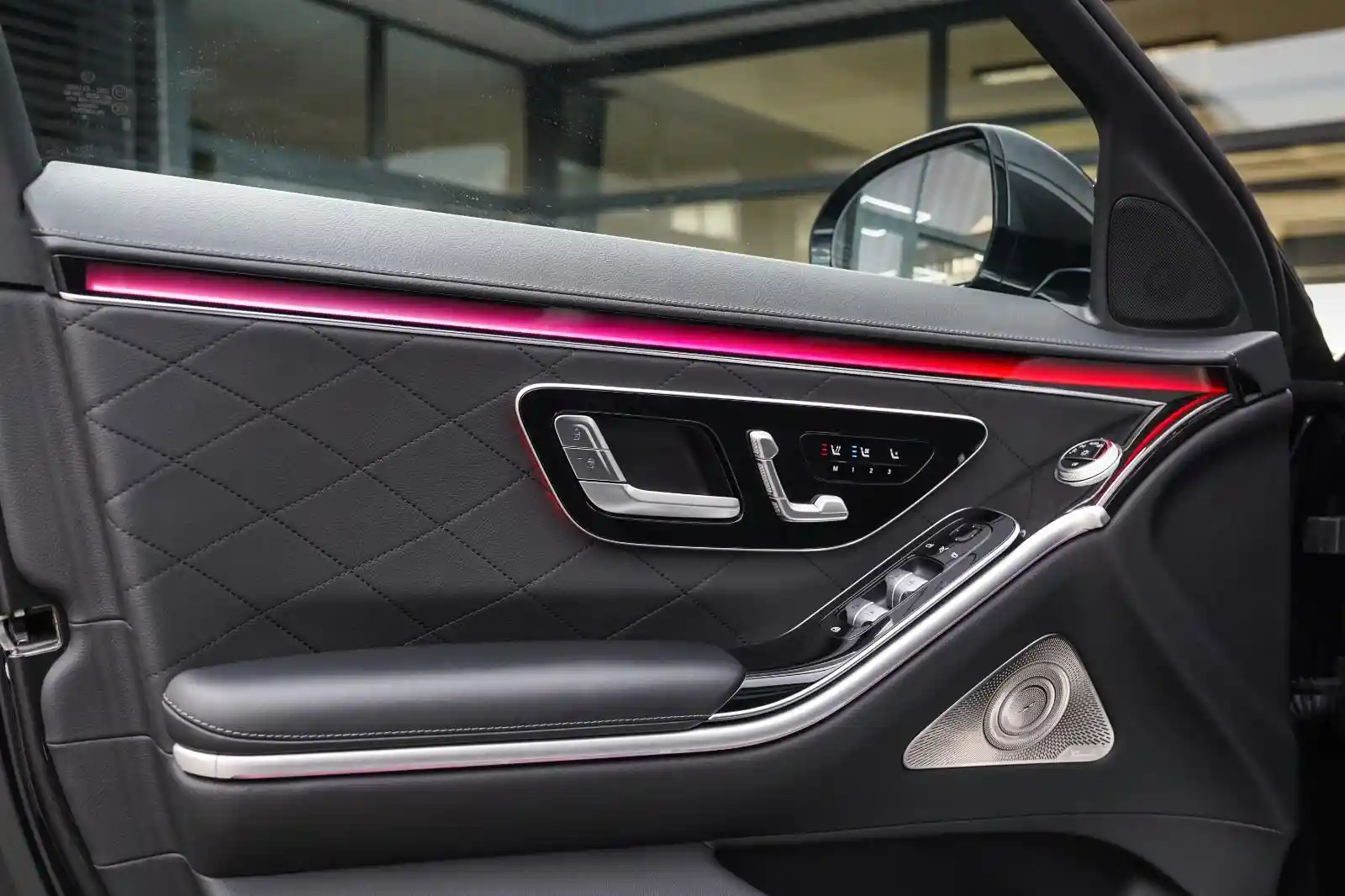 Mercedes-Benz S 400