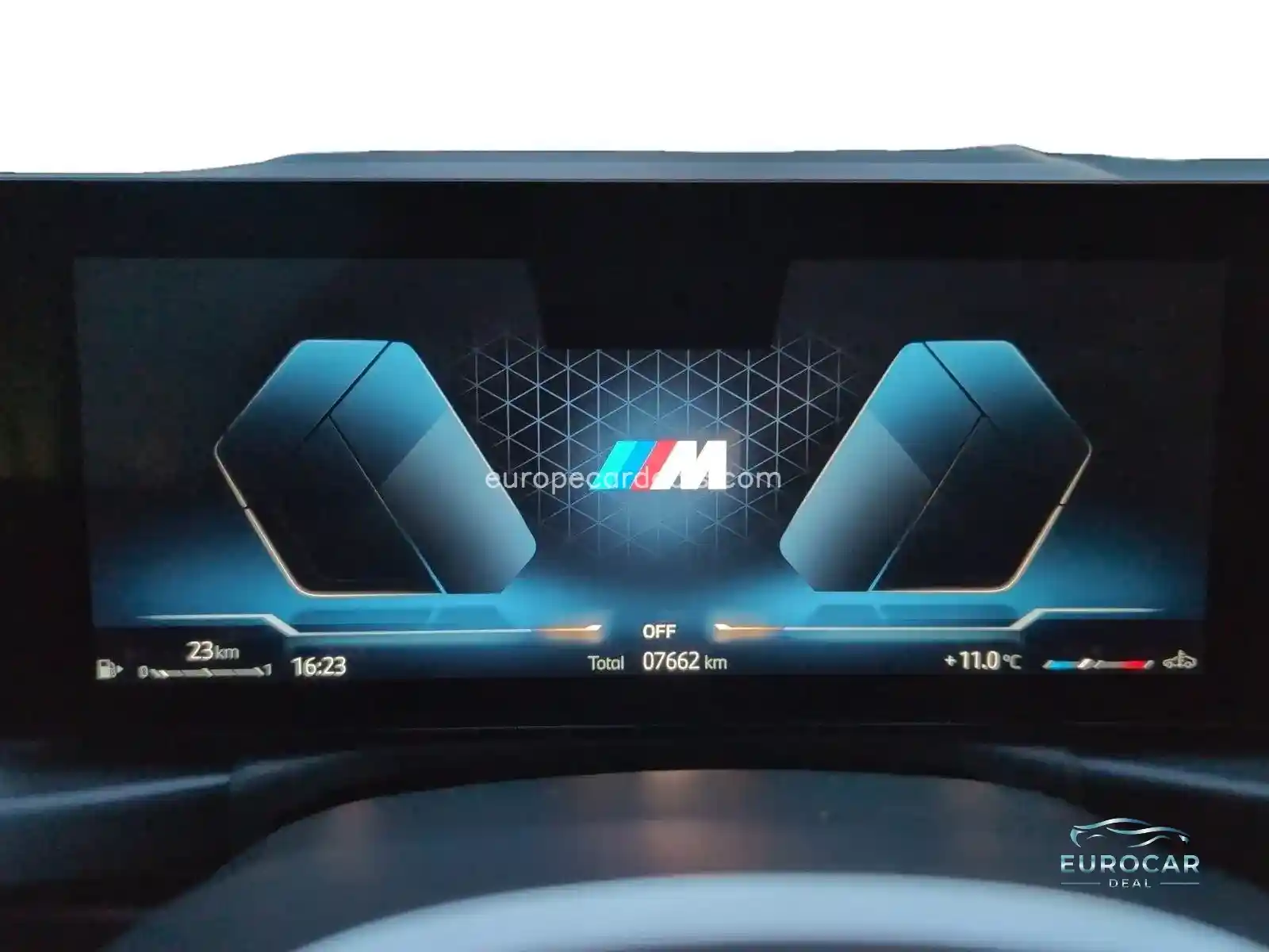 BMW M240i