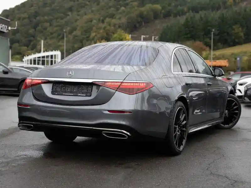 Mercedes-Benz S 580