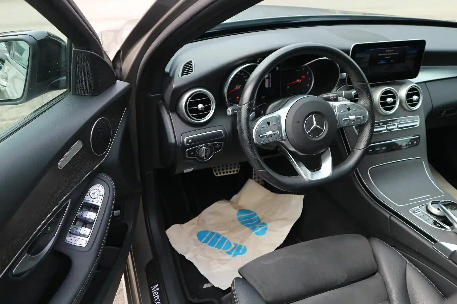 Mercedes-Benz C 400