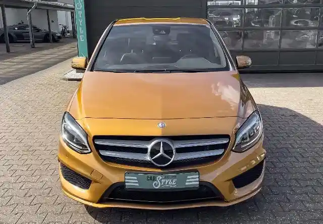 Mercedes-Benz B 200