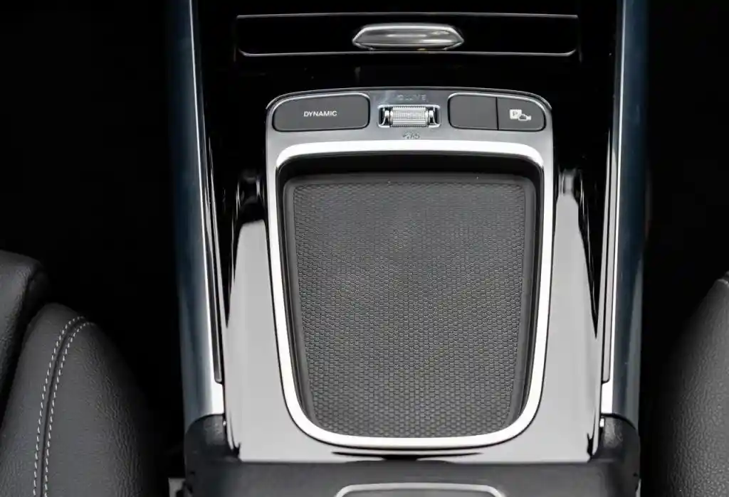 Mercedes-Benz B 220