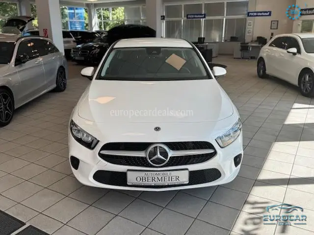 Mercedes-Benz A 220