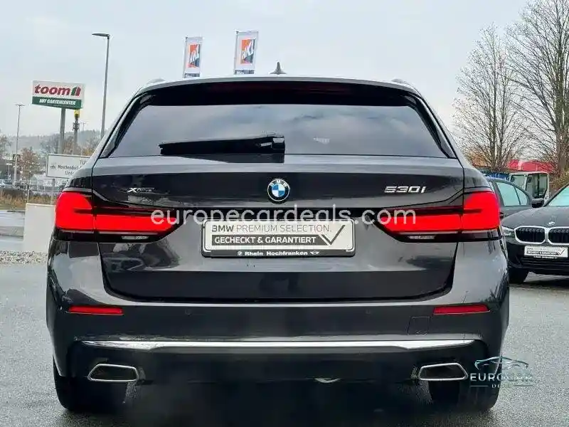 BMW 530
