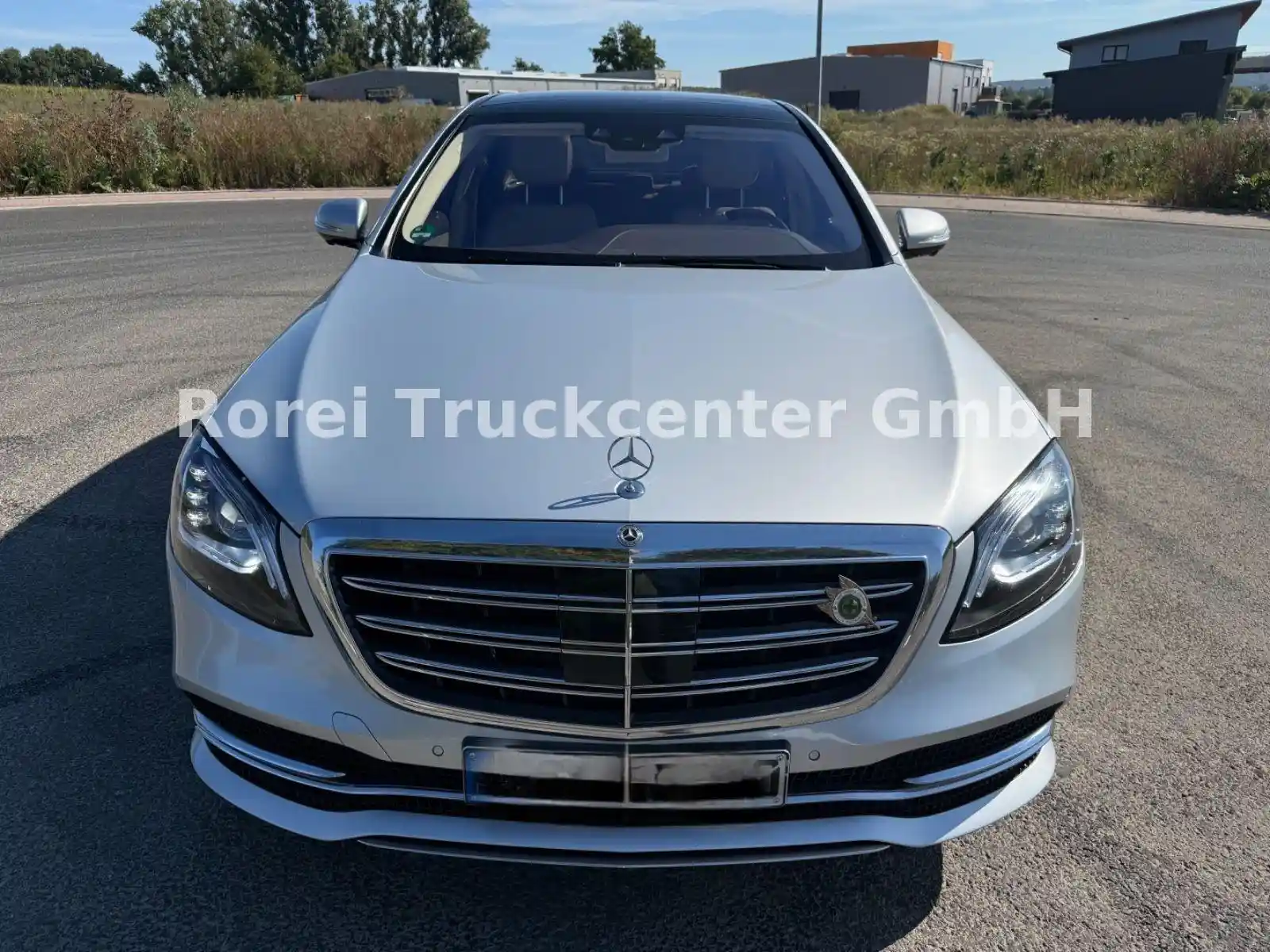 Mercedes-Benz S 560