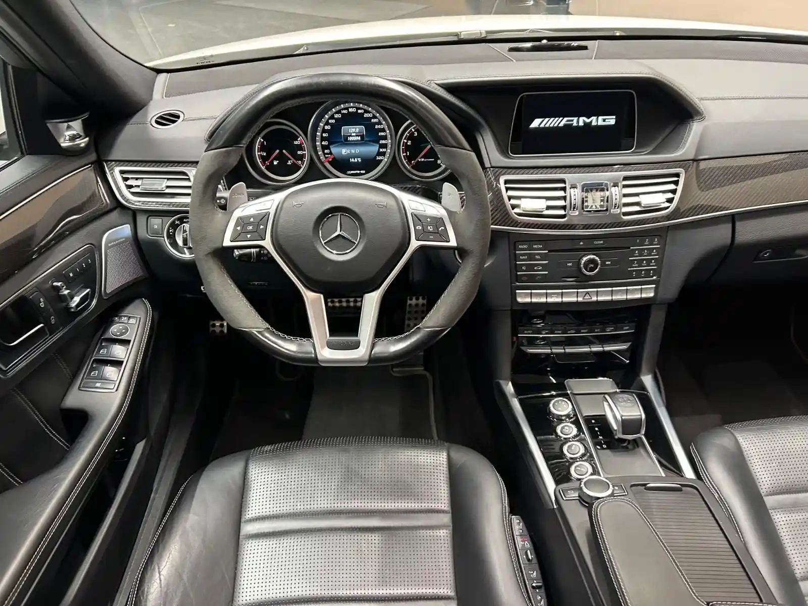 Mercedes-Benz E 63 AMG
