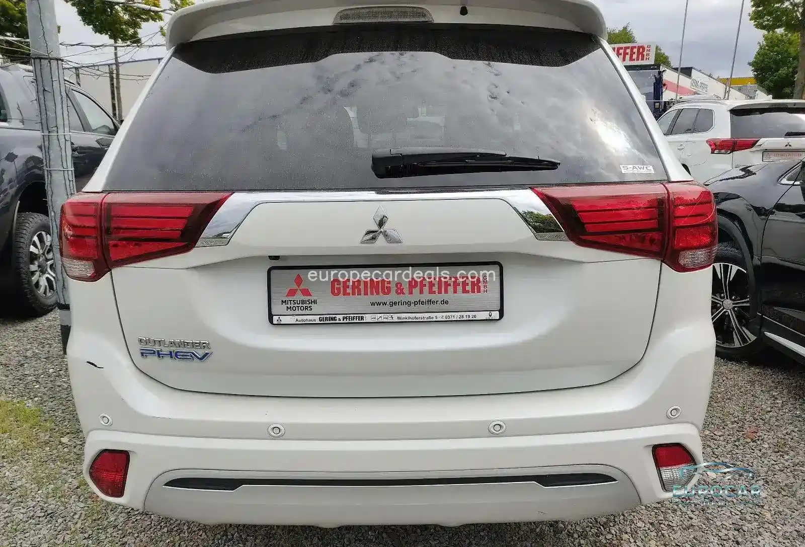 Mitsubishi Plug-in Hybrid Outlander
