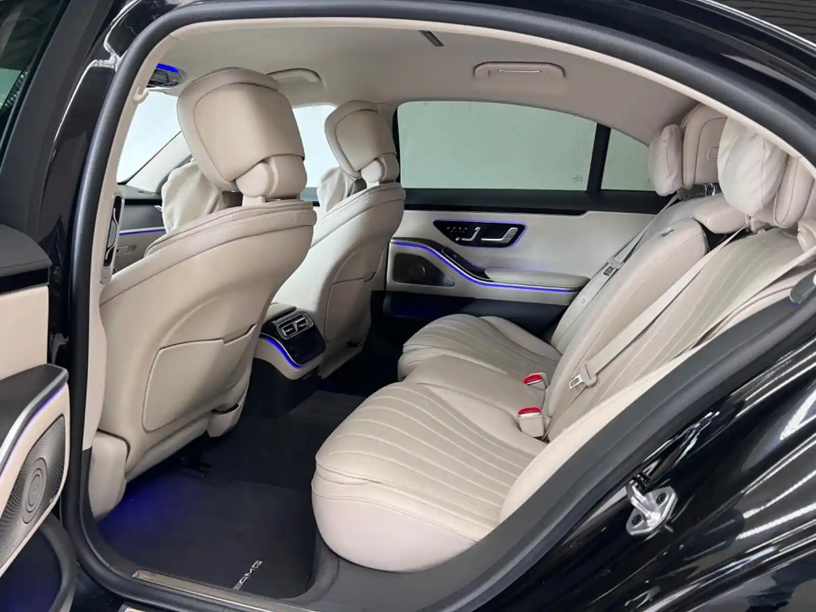 Mercedes-Benz S 400