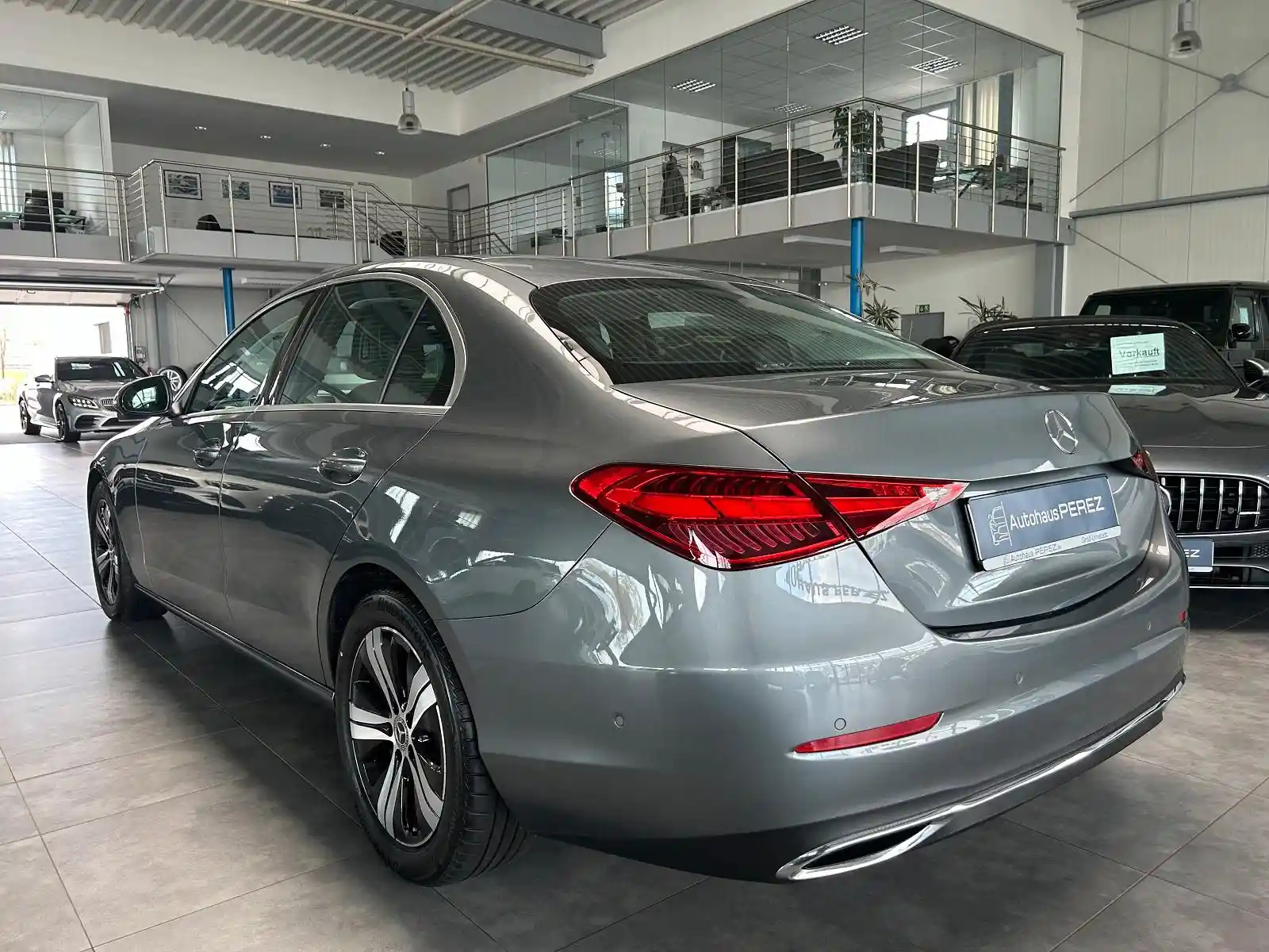 Mercedes-Benz C 220