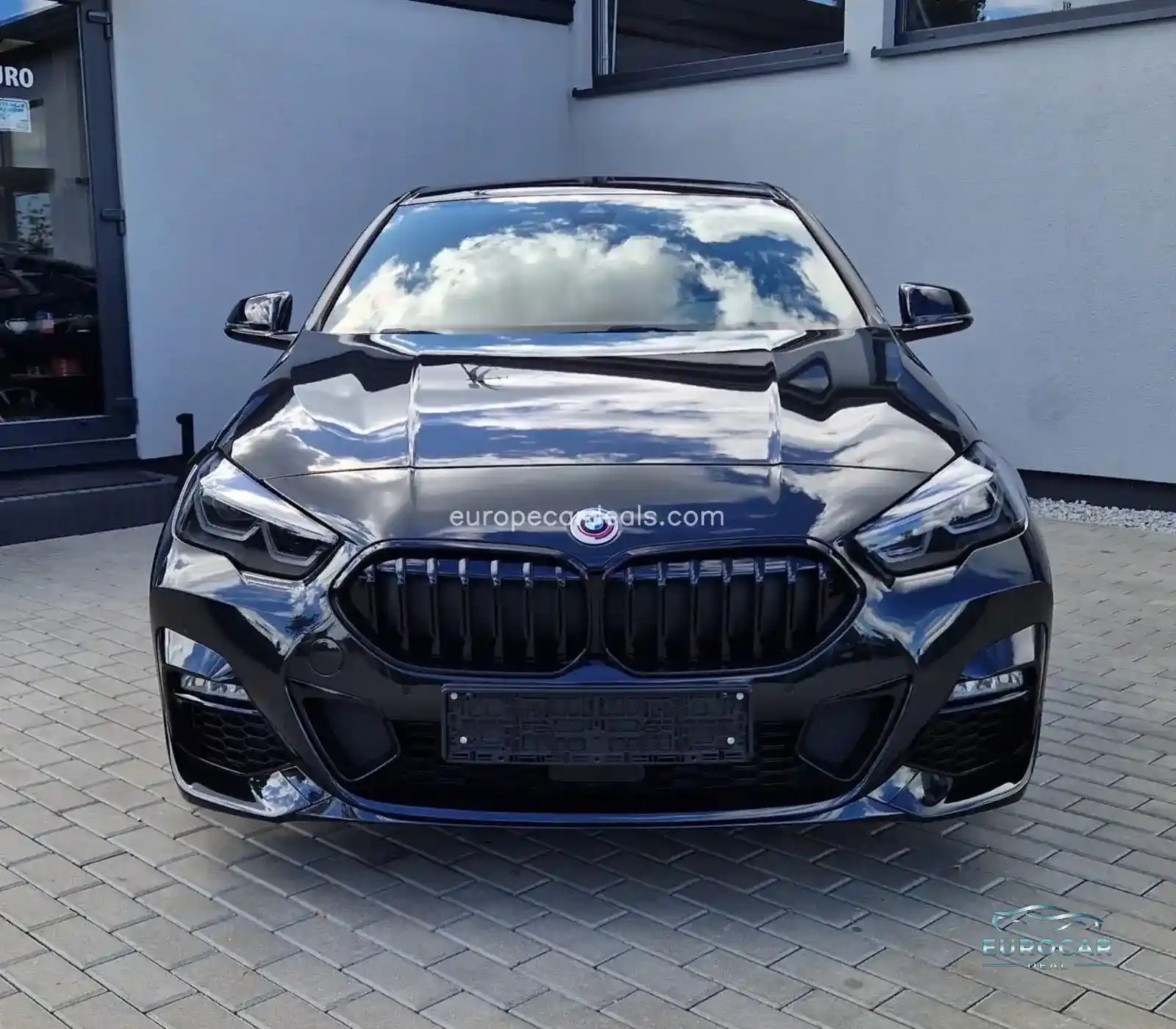 BMW 220