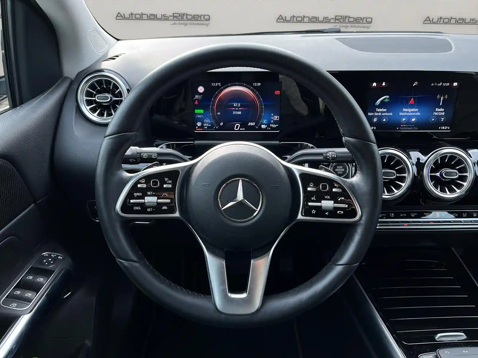 Mercedes-Benz B 250
