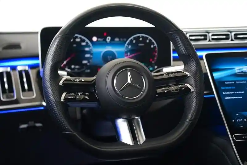 Mercedes-Benz S 500