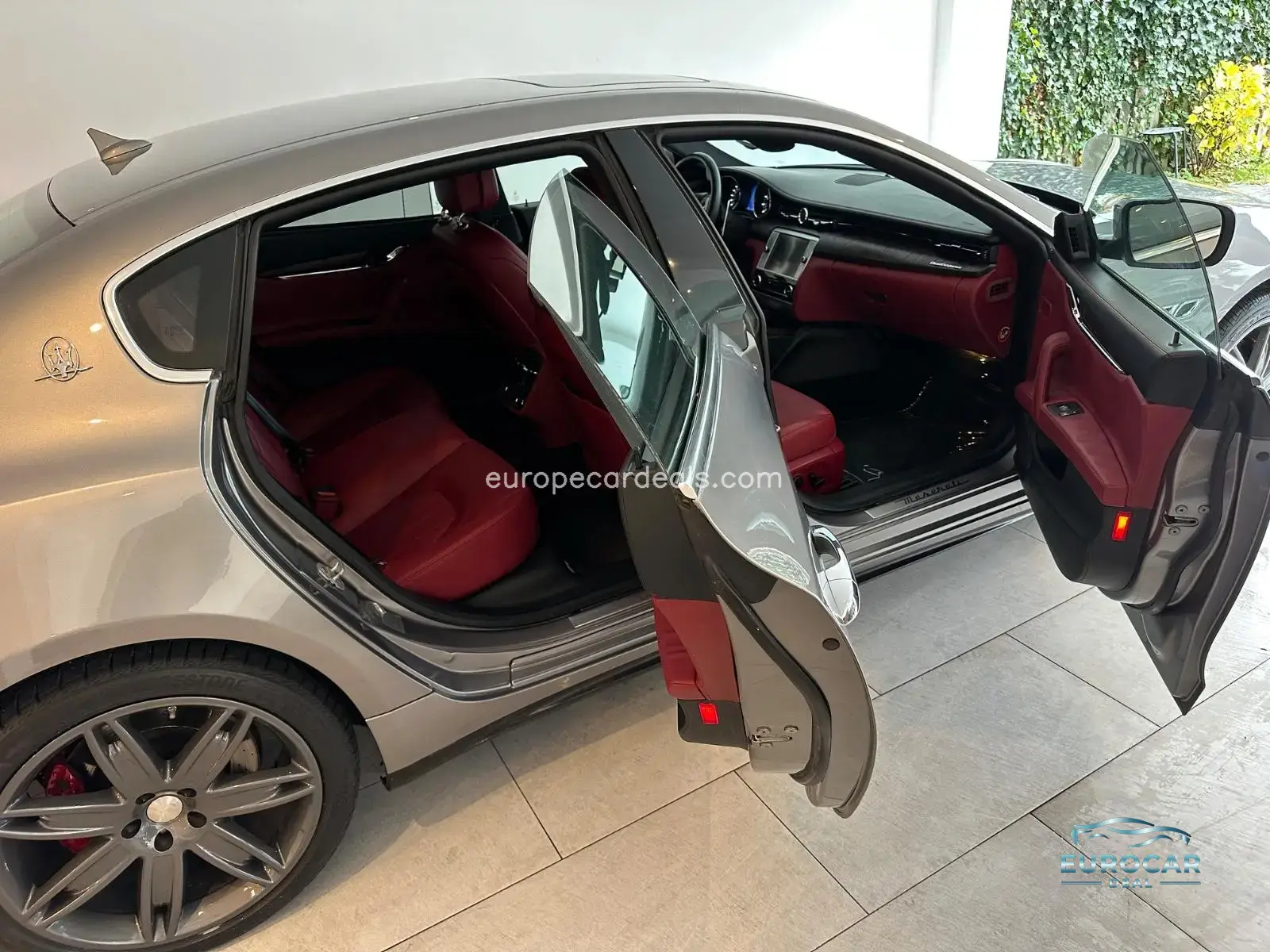 Maserati Quattroporte