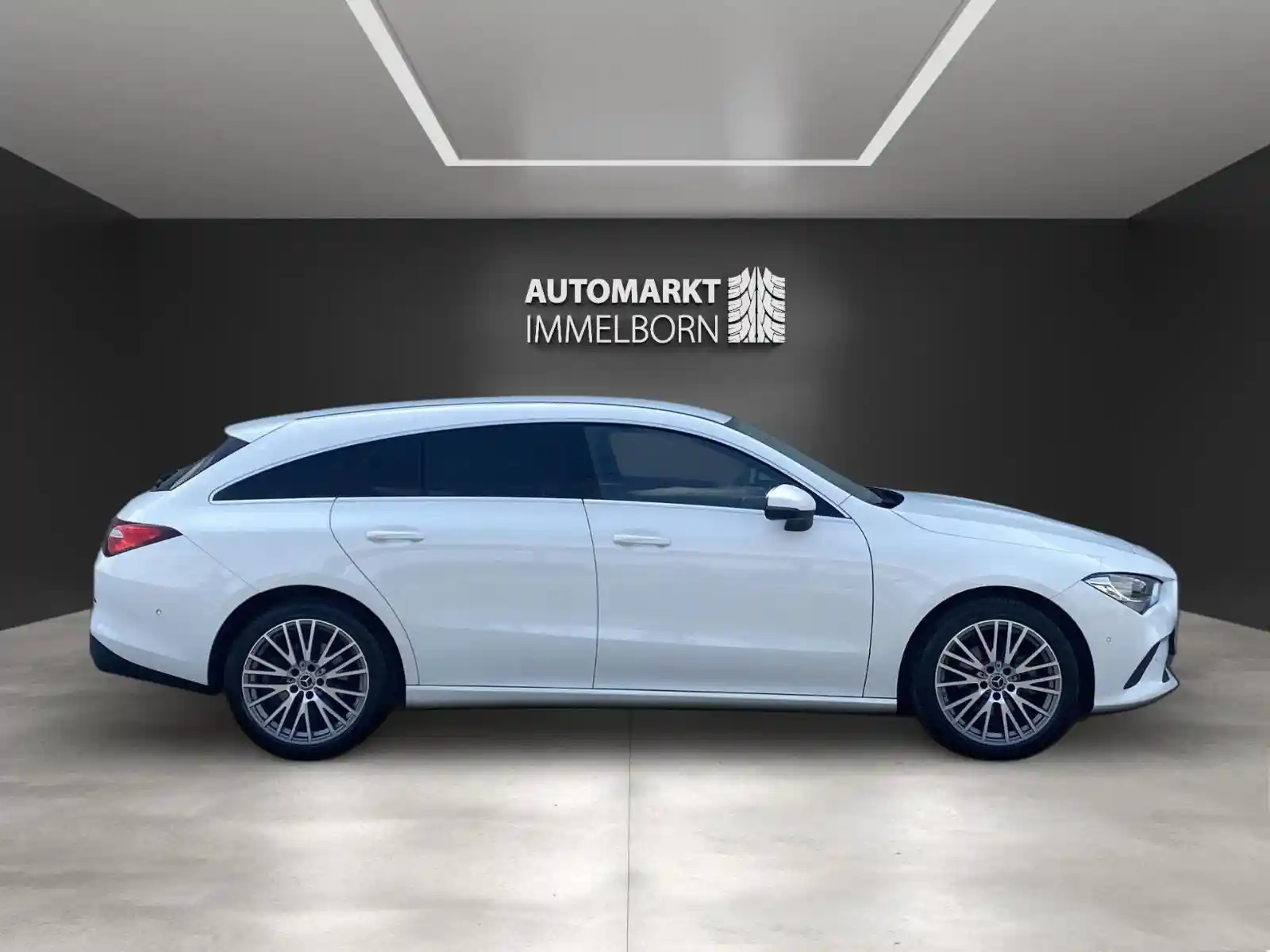 Mercedes-Benz CLA 180 Shooting Brake