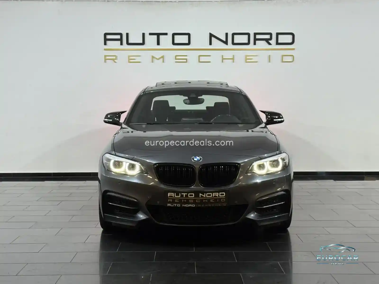 BMW M240i