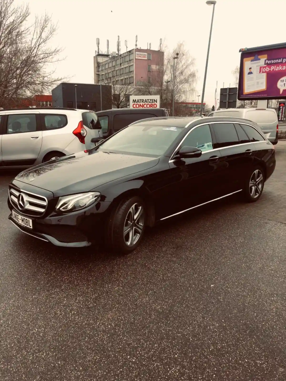 Mercedes-Benz E 220