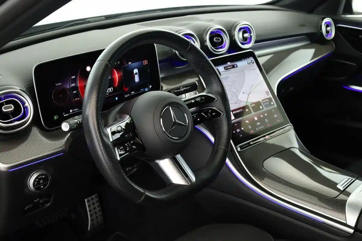 Mercedes-Benz C 220