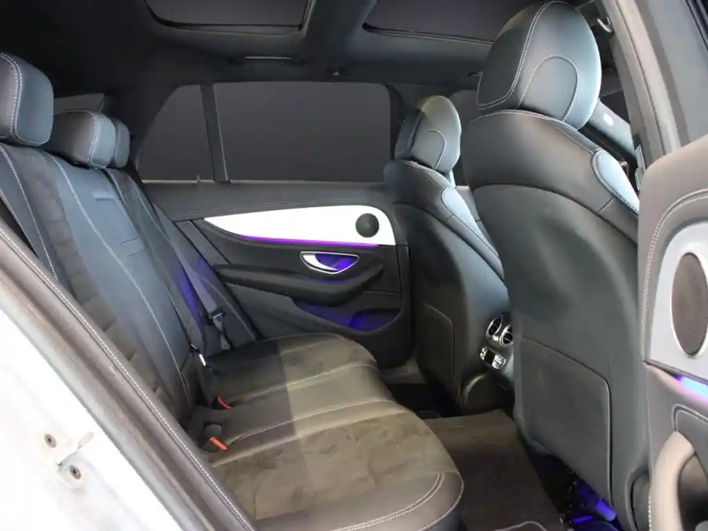 Mercedes-Benz E 400