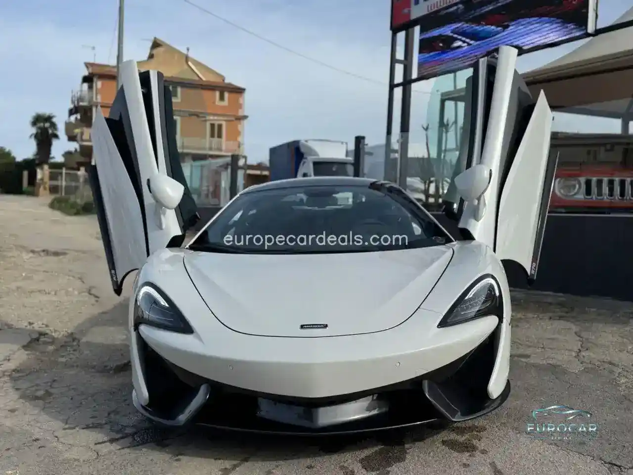 McLaren 570S