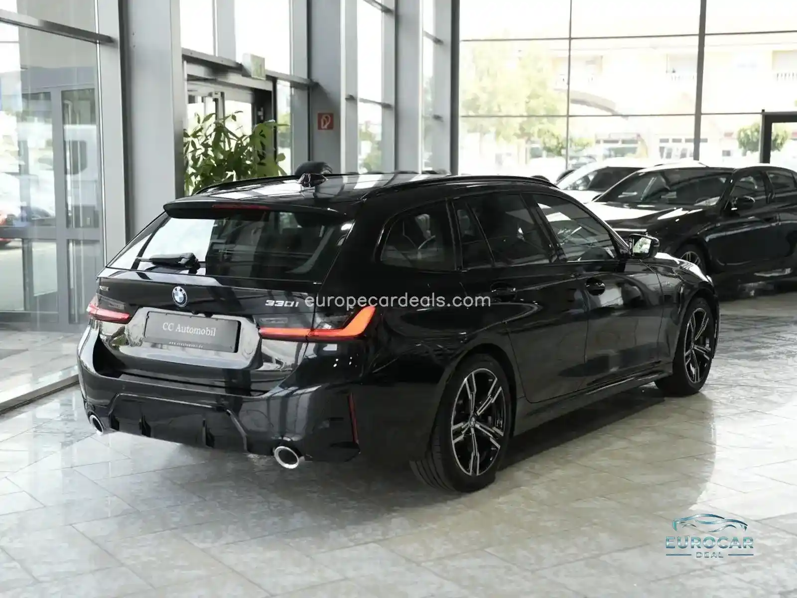 BMW 330