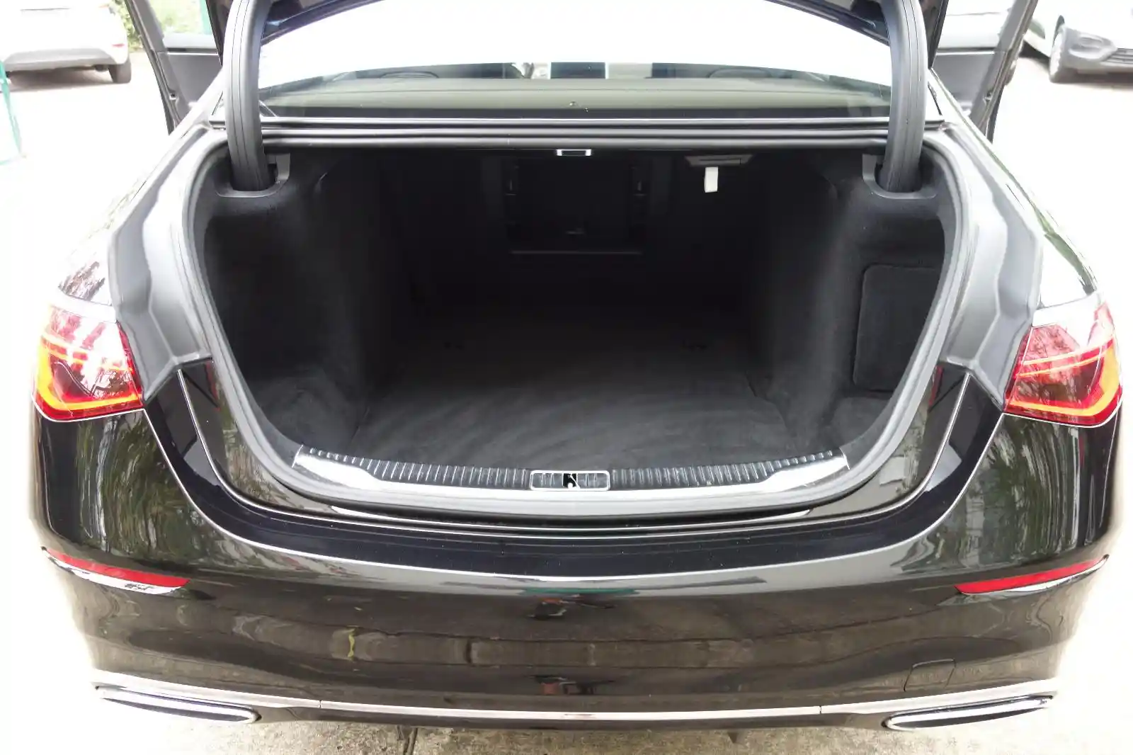 Mercedes-Benz S 400