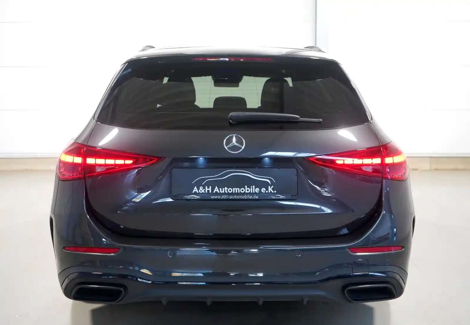 Mercedes-Benz C 220