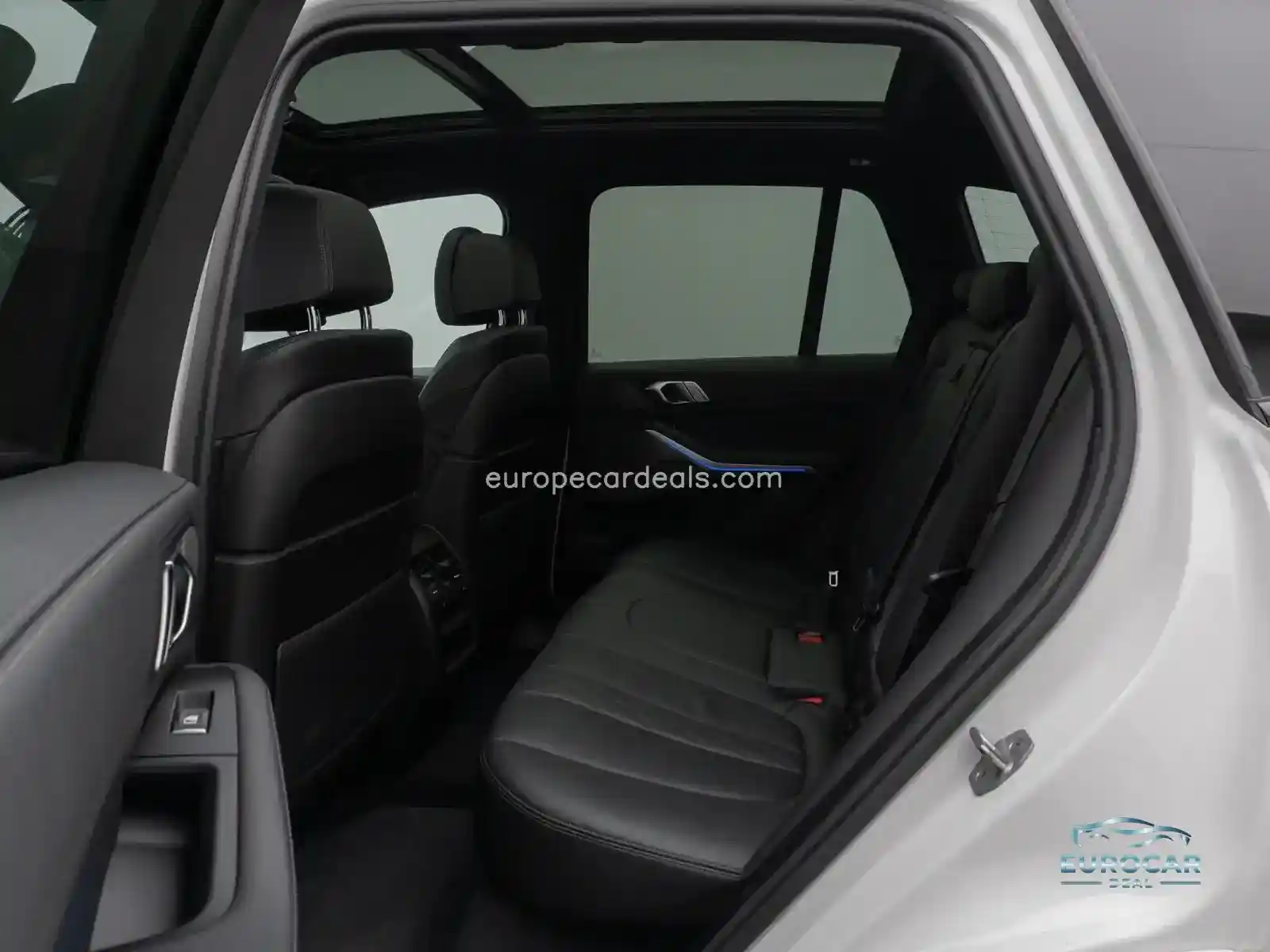 BMW X5 M50