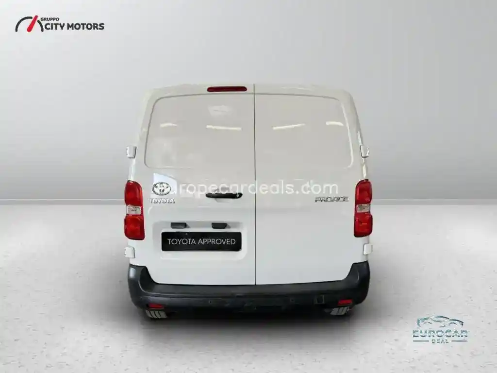 Toyota Proace (Verso)