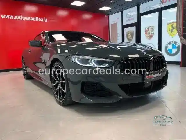 BMW 840