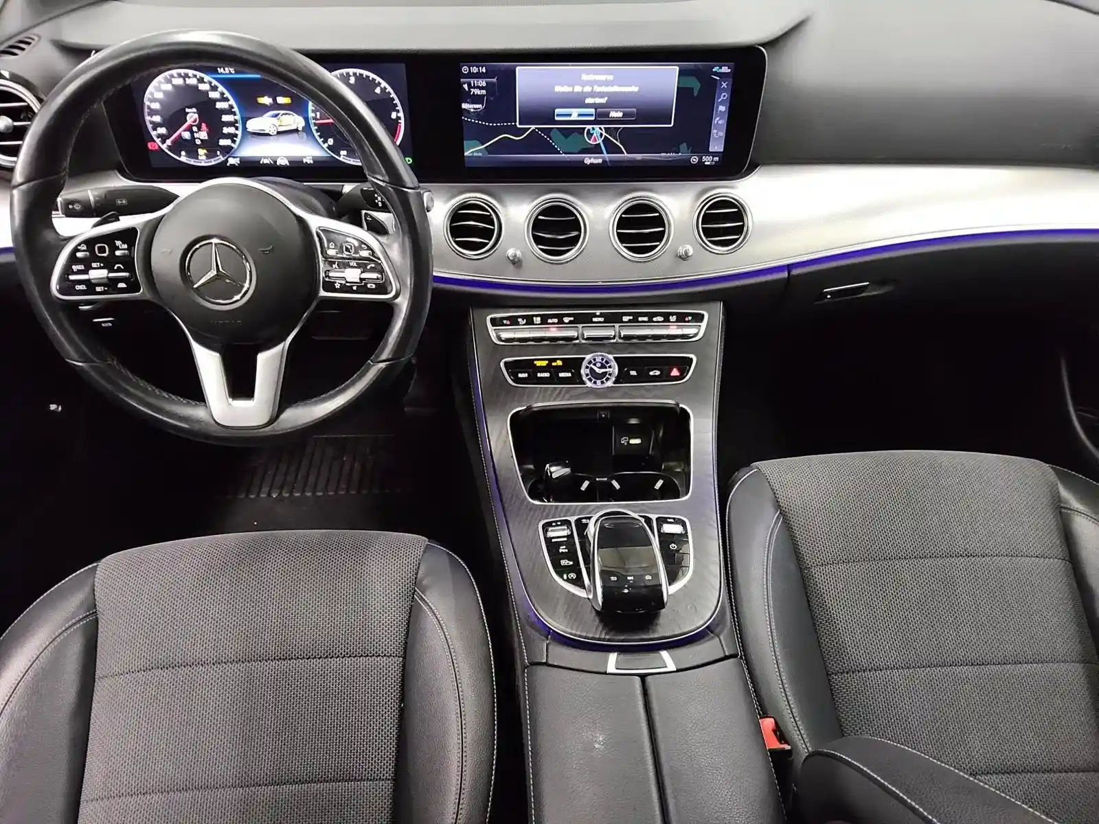 Mercedes-Benz E 220