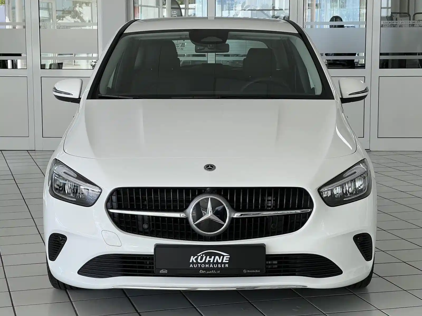 Mercedes-Benz B 200