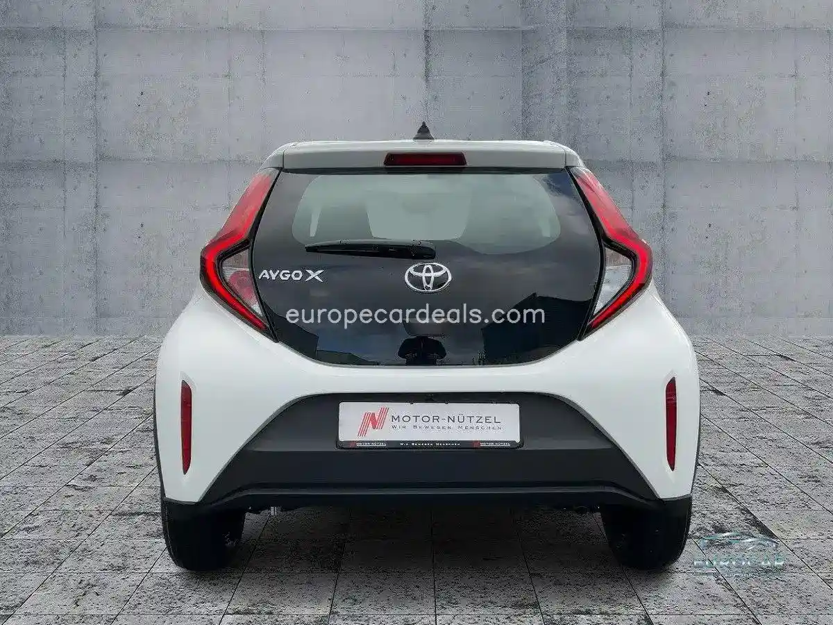 Toyota Aygo (X)