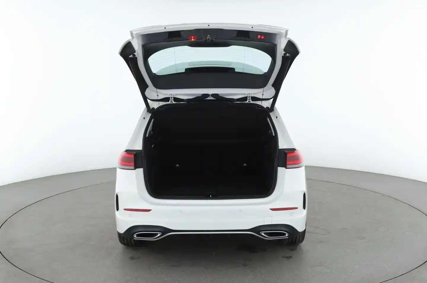 Mercedes-Benz B 220