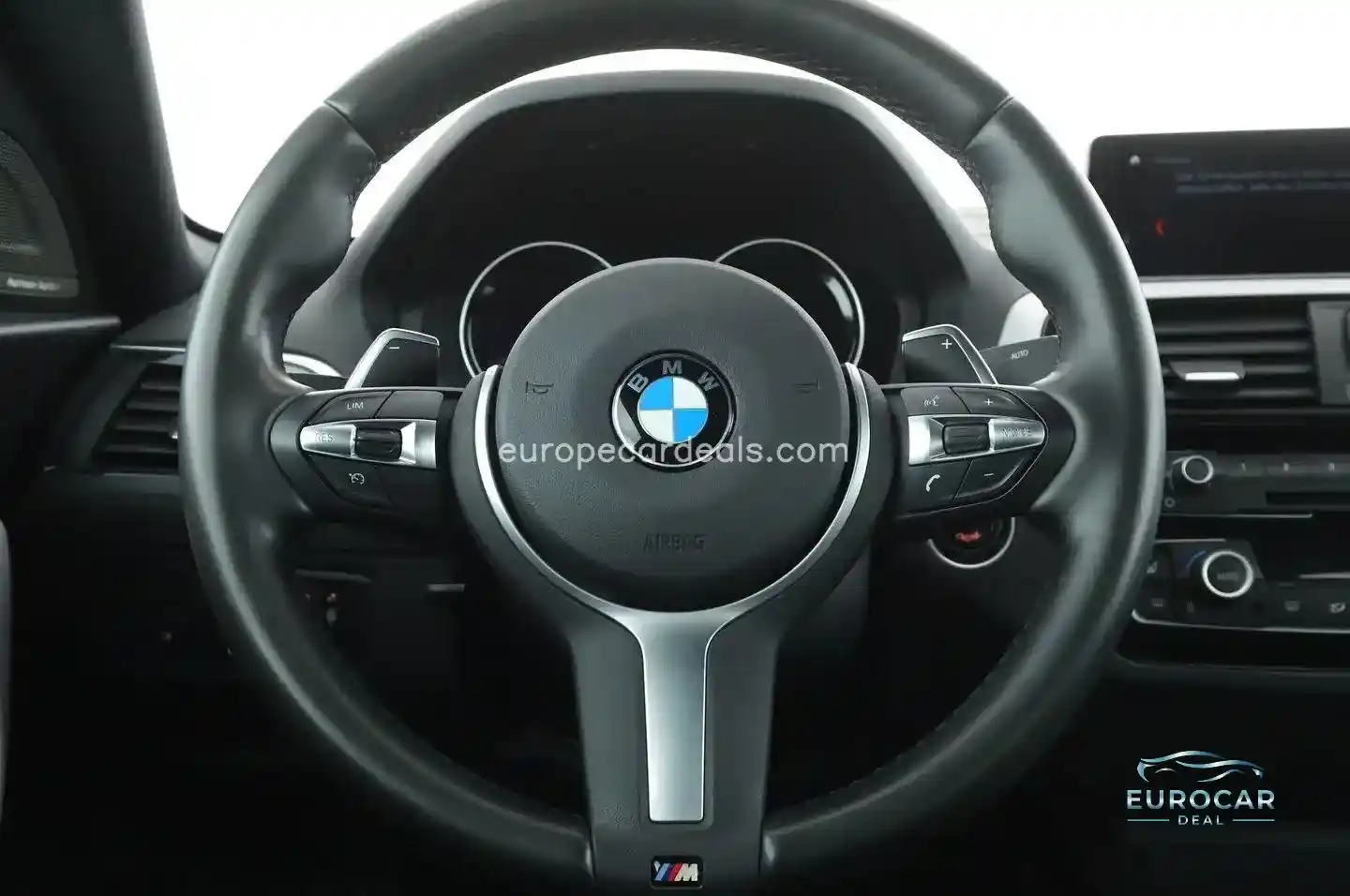 BMW M240i