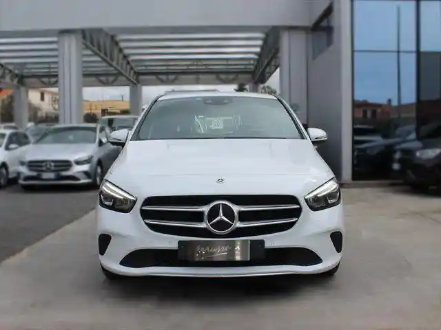 Mercedes-Benz B 250