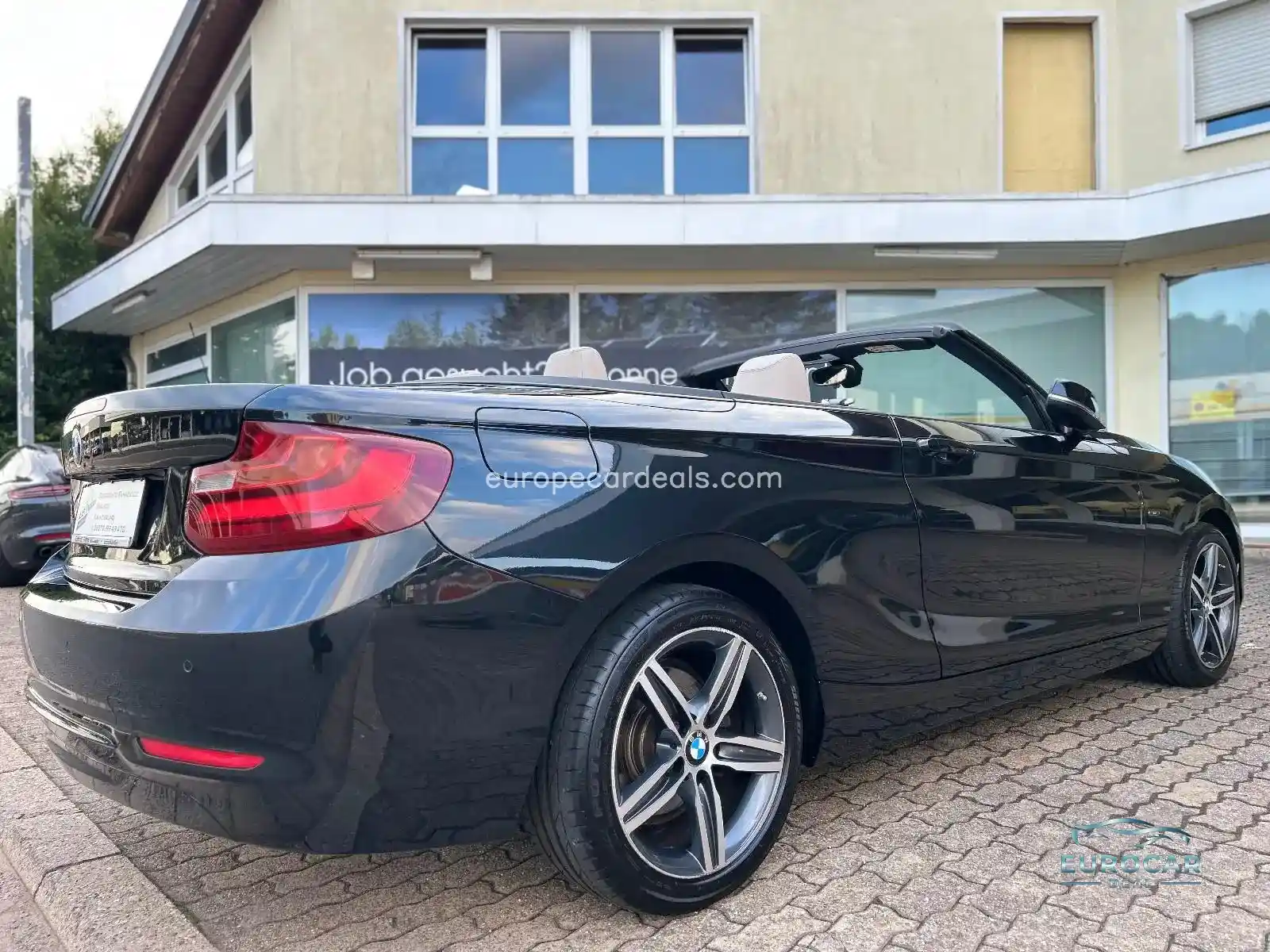 BMW 218